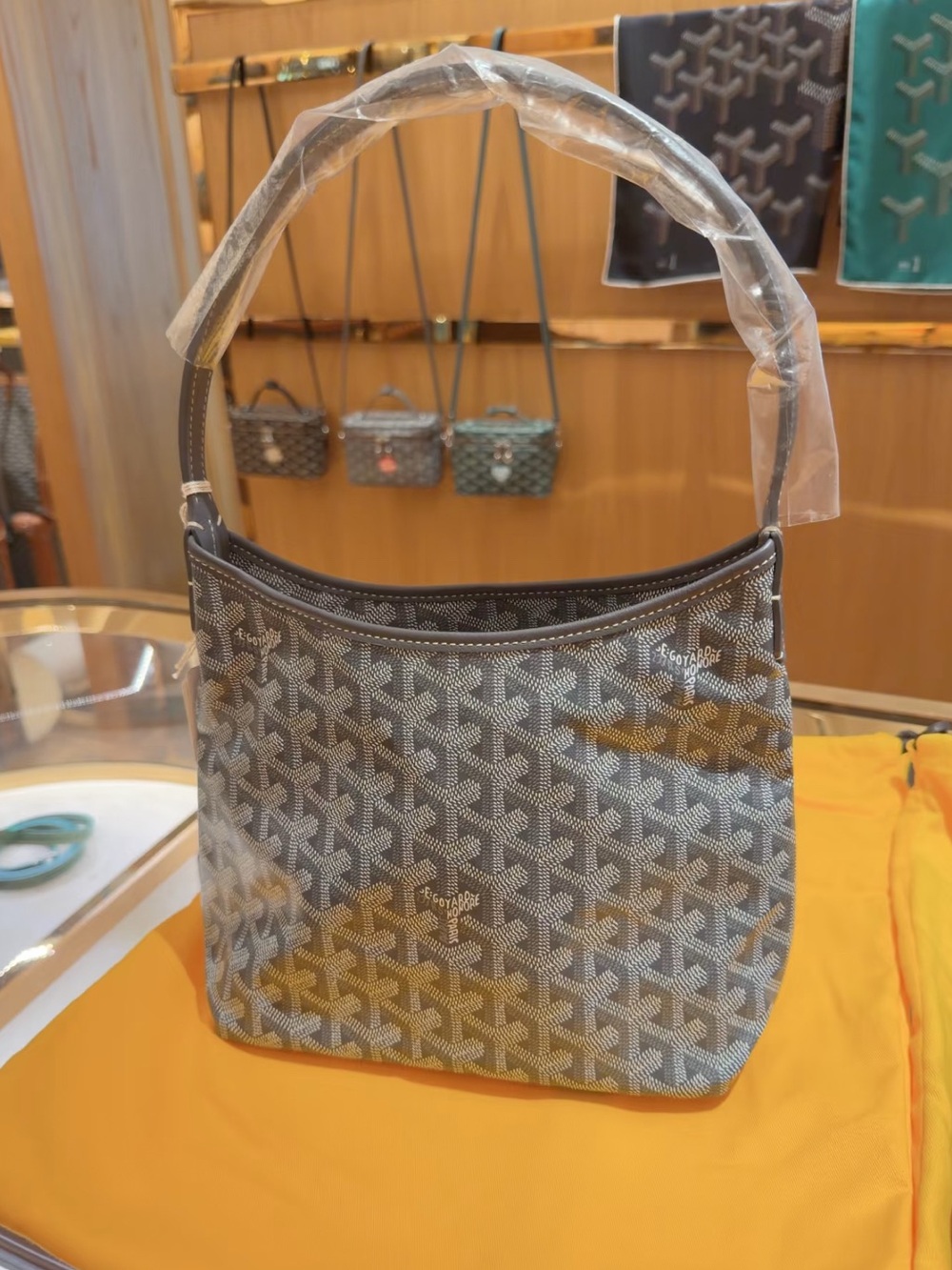 Goyard Gray & White Mini hobo Shoulder Bag